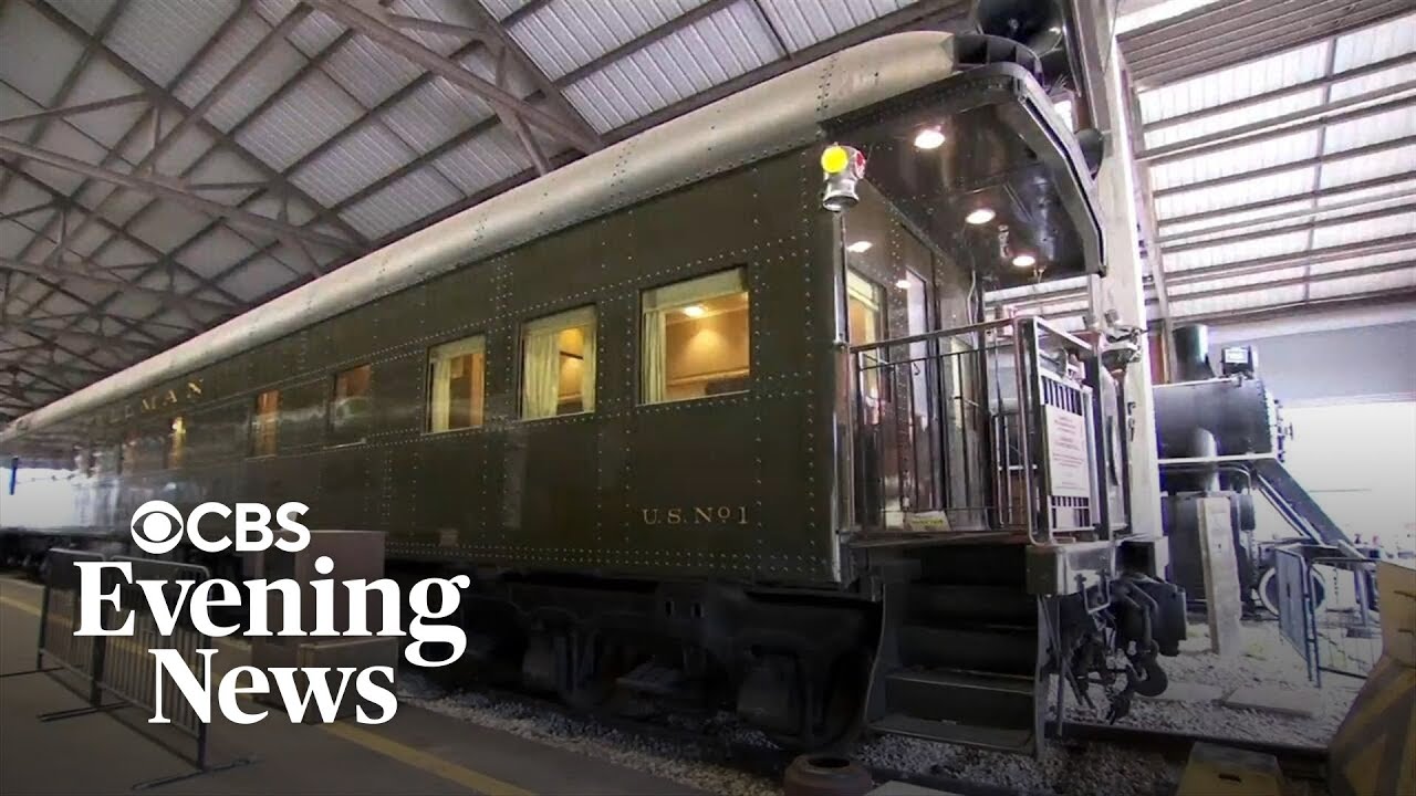 Black Car Transfer from Design District to Gold Coast Railroad Museum